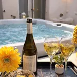Elegance Paema, A 290mt Dalle Spiagge! 4*