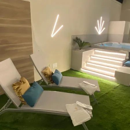 Elegance Paema, A 290mt Dalle Spiagge! Oda ve Kahvaltı