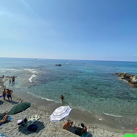 Oda ve Kahvaltı Elegance Paema, A 290mt Dalle Spiagge! San Lucido