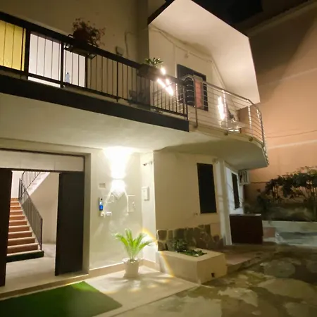 Elegance Paema, A 290mt Dalle Spiagge!
