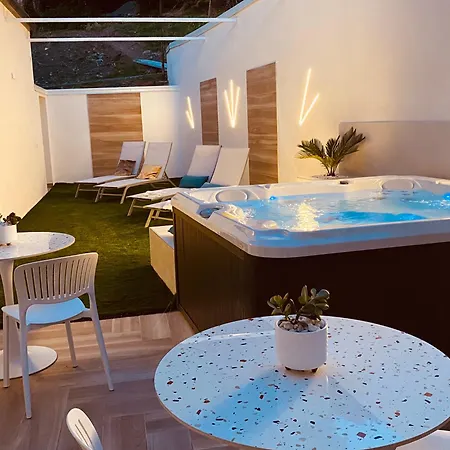 Bed & Breakfast Elegance Paema 4*