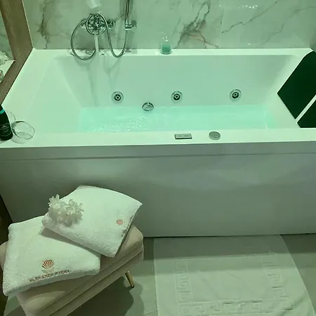 Oda ve Kahvaltı Elegance Paema, A 290mt Dalle Spiagge! San Lucido