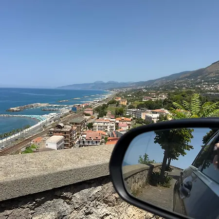 Elegance Paema, A 290mt Dalle Spiagge! Oda ve Kahvaltı San Lucido