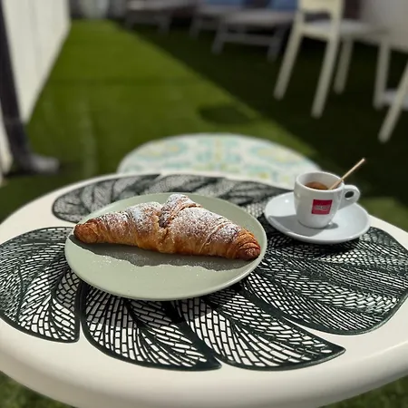 Elegance Paema, A 290mt Dalle Spiagge! Oda ve Kahvaltı