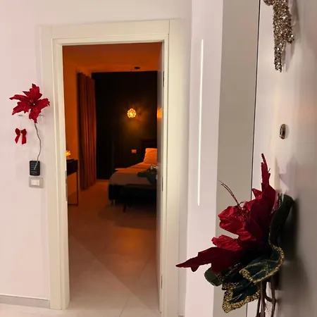 Elegance Paema, A 290mt Dalle Spiagge! Oda ve Kahvaltı San Lucido