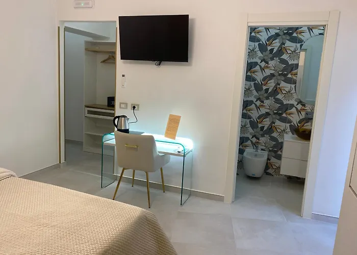 Couette-café Elegance Paema, A 290mt Dalle Spiagge! 4*