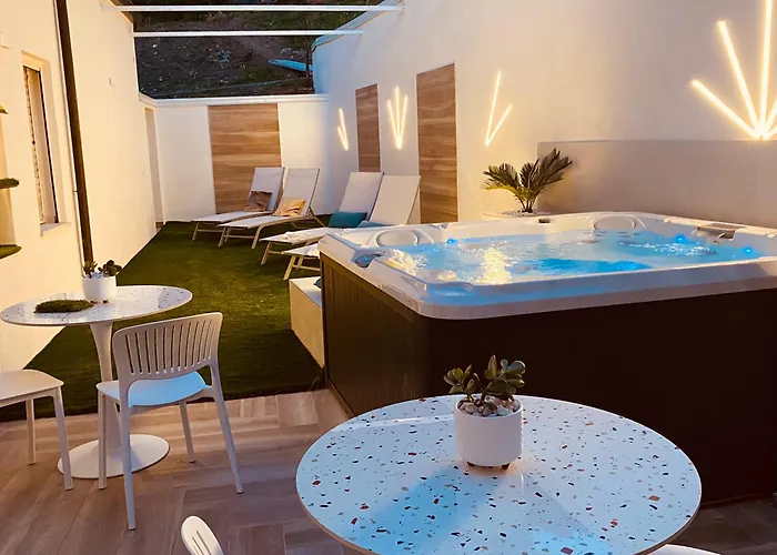 Couette-café Elegance Paema, A 290mt Dalle Spiagge! 4*